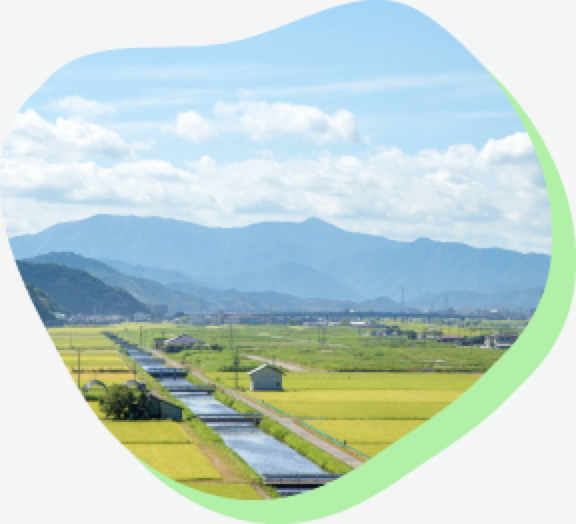 地域の景色と広がる空